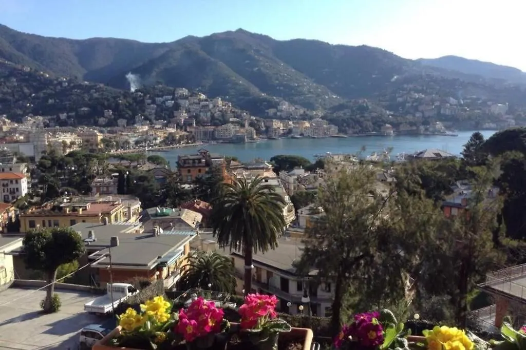 [PORTOFINO] appartamento vista mare con piscina Rapallo Italia