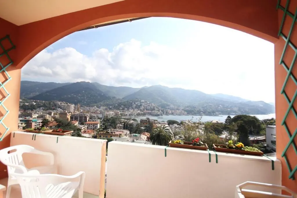 [PORTOFINO] appartamento vista mare con piscina Rapallo