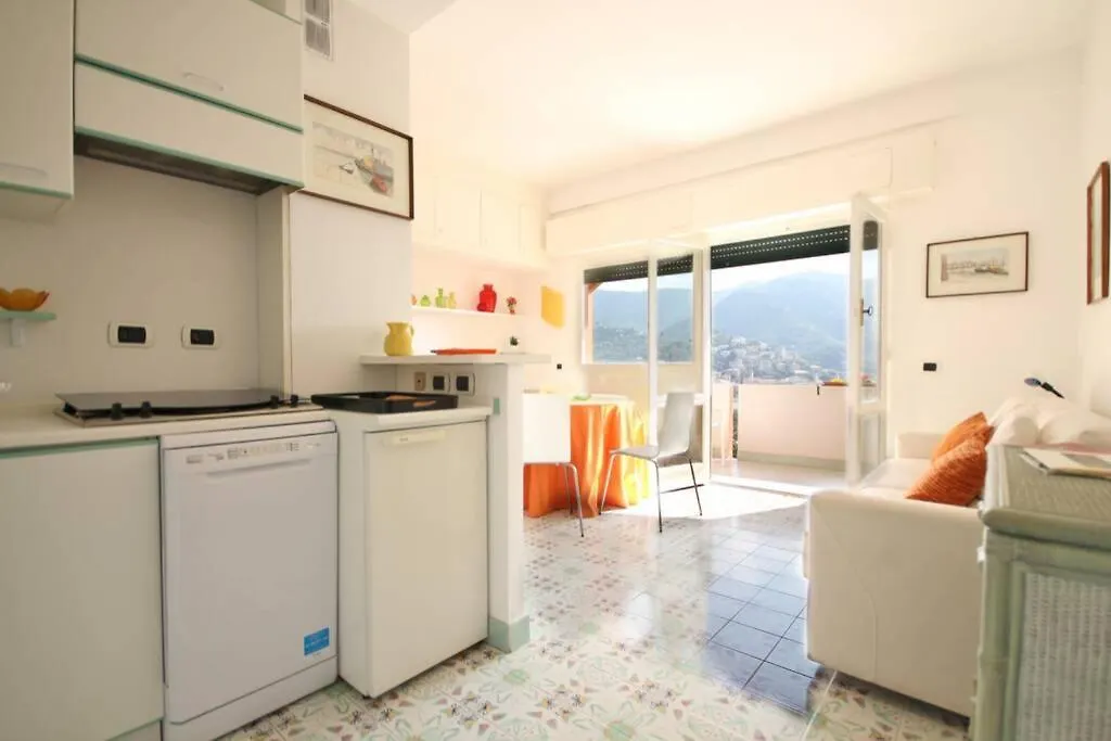 [PORTOFINO] appartamento vista mare con piscina Rapallo 0*,  Italia