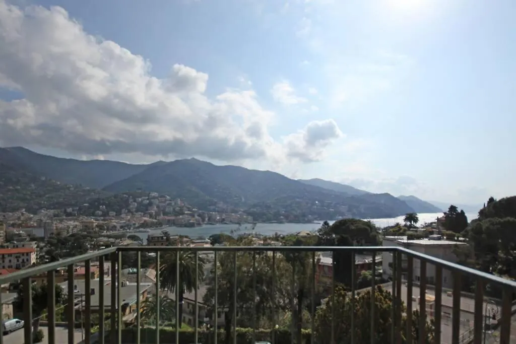 Portofino Appartamento Vista Mare Con Piscina Rapallo Lägenhet